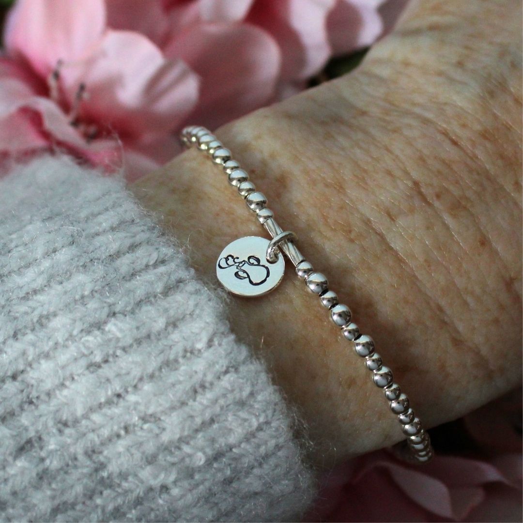 Aquarius Zodiac Sterling Silver Stacking Bracelet – Mia Love Drop