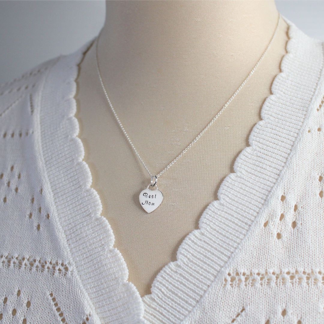 Best Mom Heart Pendant Necklace