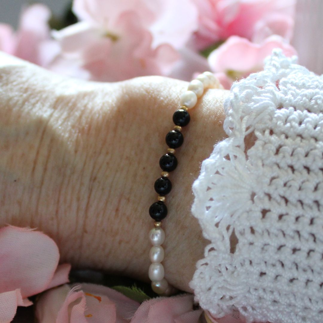 Black Onyx and Pearl Bracelet - Carlisle