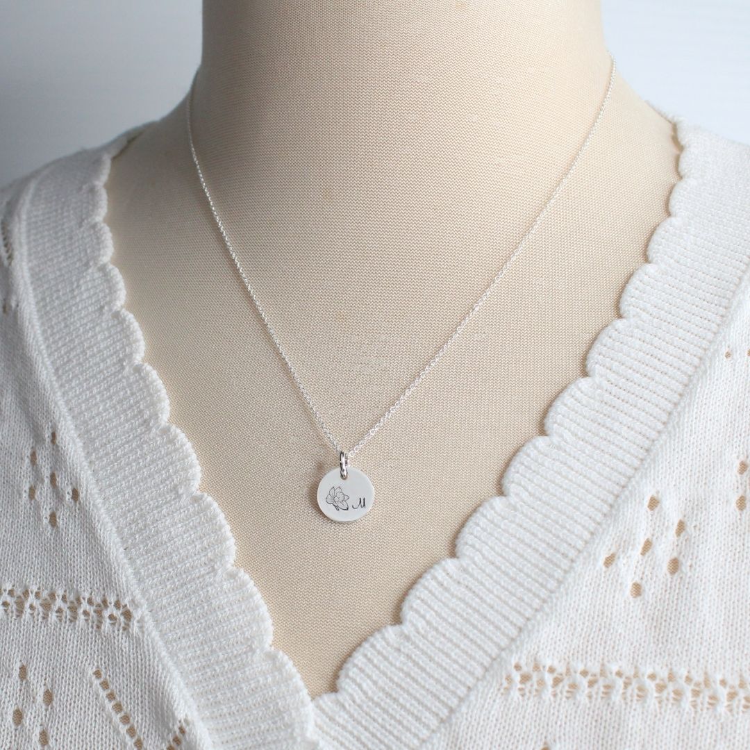 March Birth Flower Pendant Necklace – Daffodil Bella Love Drop