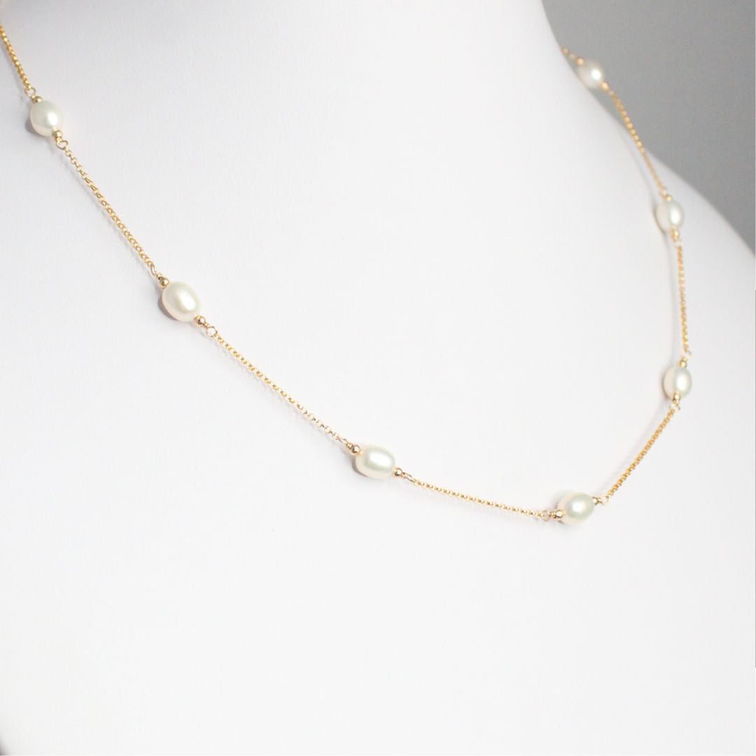 Pearl Station Chain Necklace - Gold - Serenity