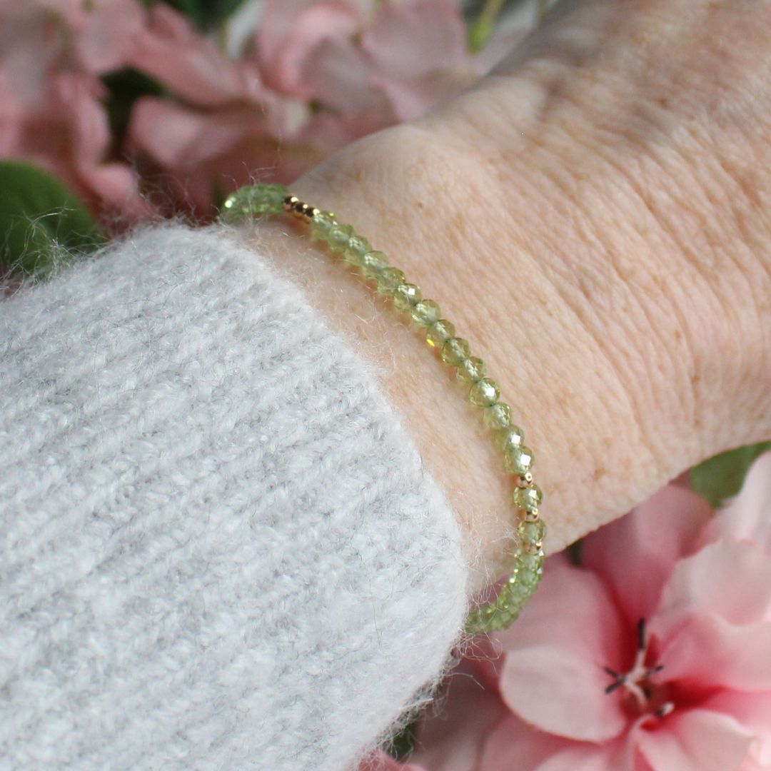 Spring Dew Peridot Gemstone Bracelet