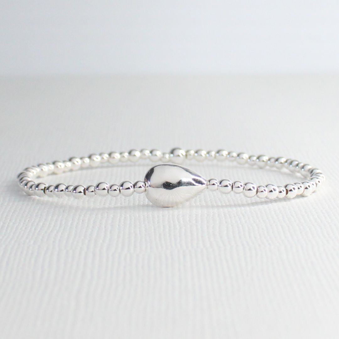 Silver Hammered Pear-Shaped Focal Bead Stacking Bracelet - Amalfi