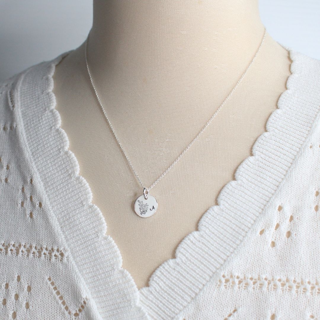 August Birth Flower Pendant Necklace – Gladiolus Bella Love Drop