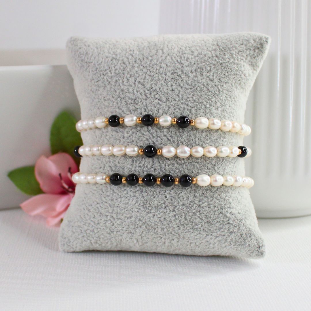Black Onyx and Pearl Bracelet - Chiltern
