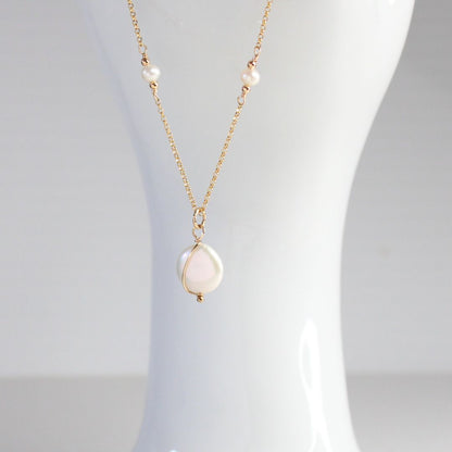 Coin Pearl Pendant Necklace - Hannah