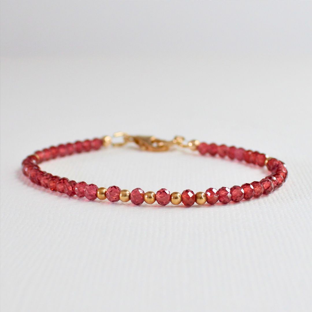 Rhodolite Garnet Gemstone Bracelet - Muse