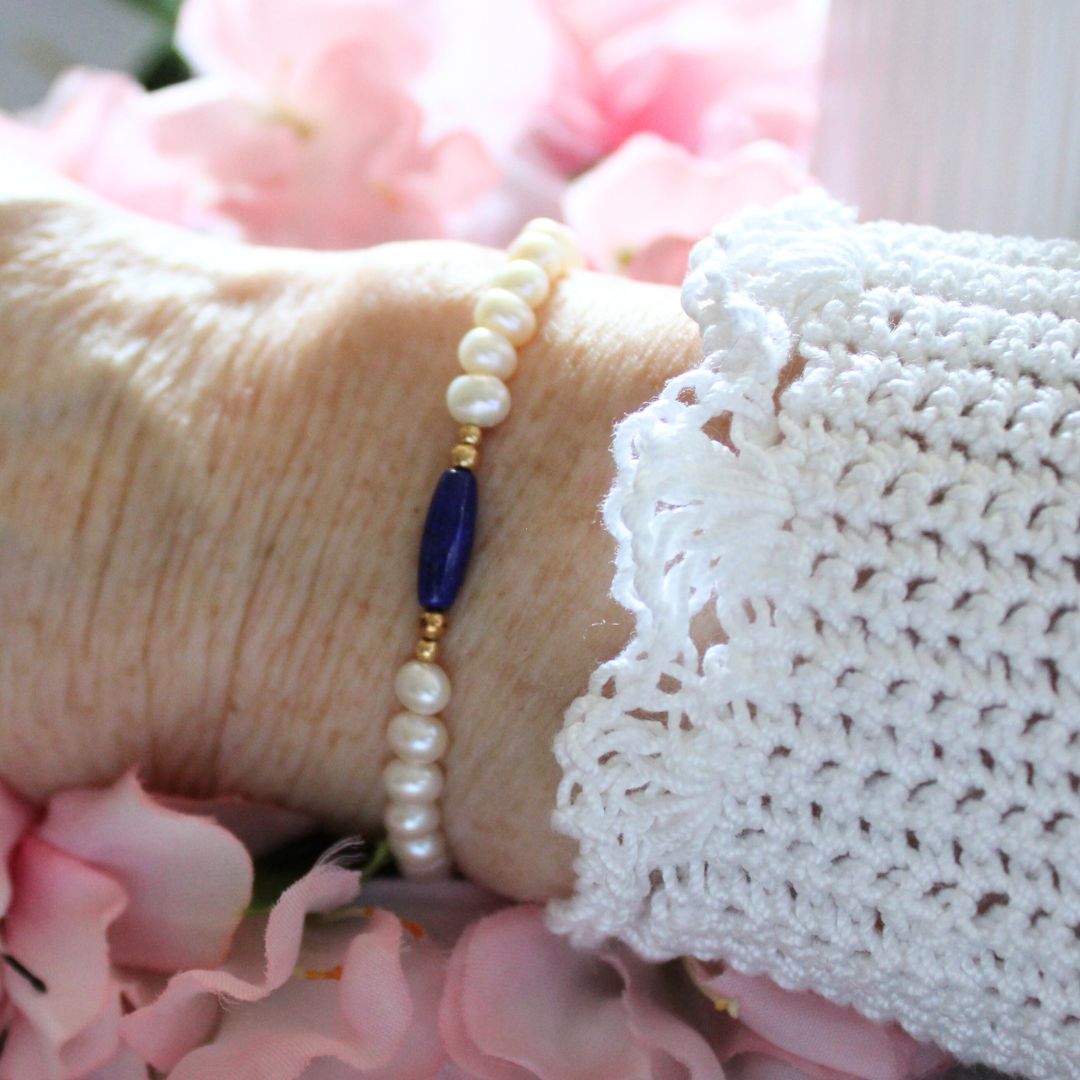 Lapis Lazuli and White Pearl Bracelet - Essex