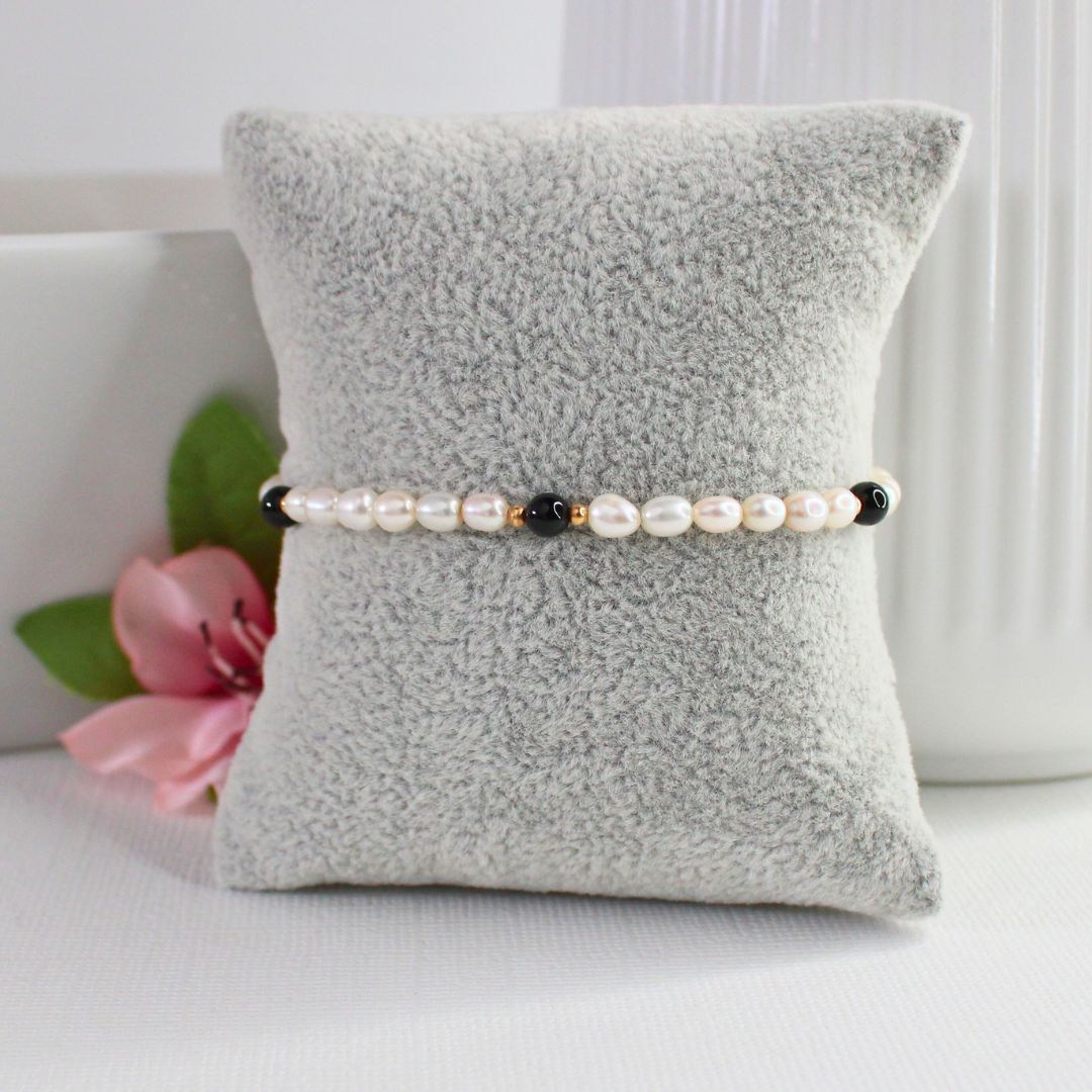 Black Onyx and Pearl Bracelet - Chiltern