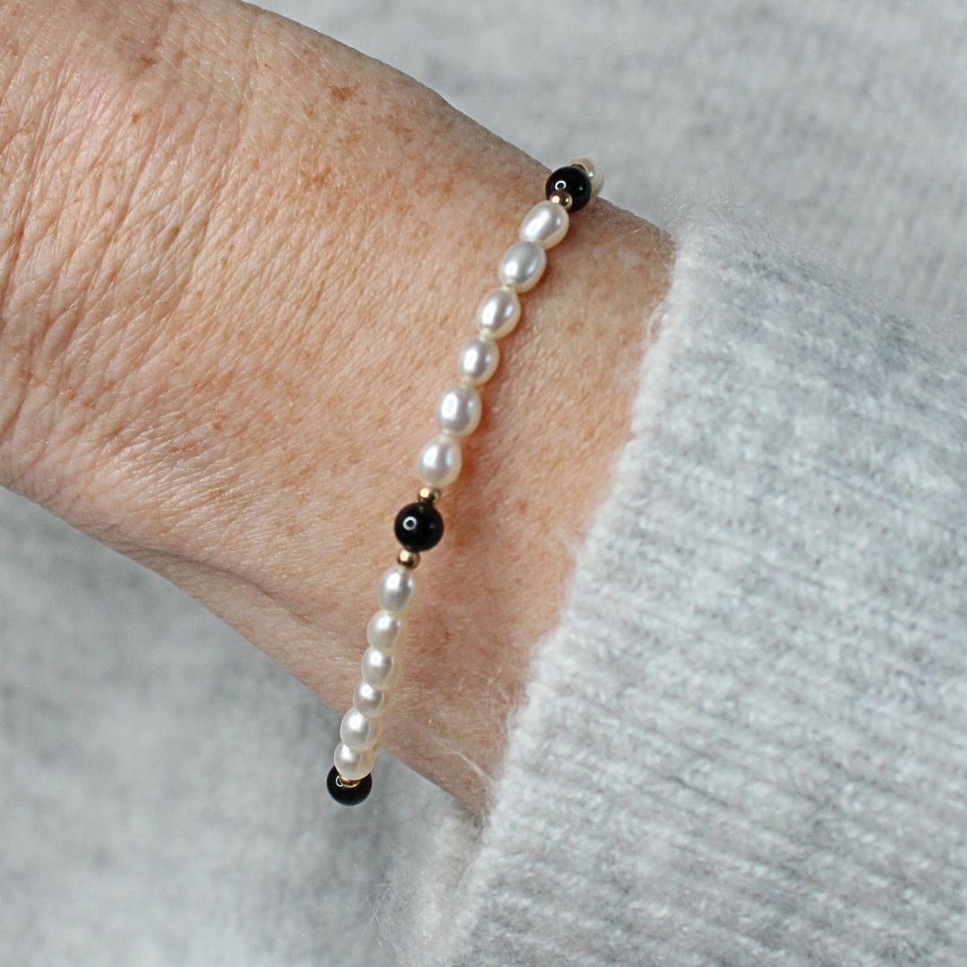 Black Onyx and Pearl Bracelet - Chiltern