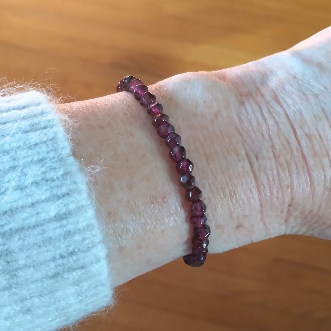 Rhodolite Garnet Bracelet - Pomegranate Kiss