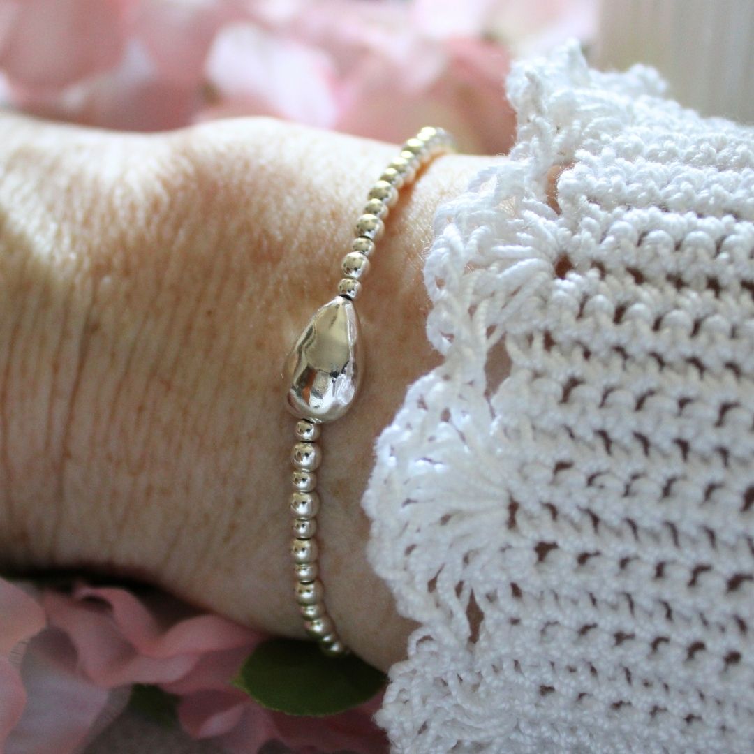 Silver Hammered Pear-Shaped Focal Bead Stacking Bracelet - Amalfi